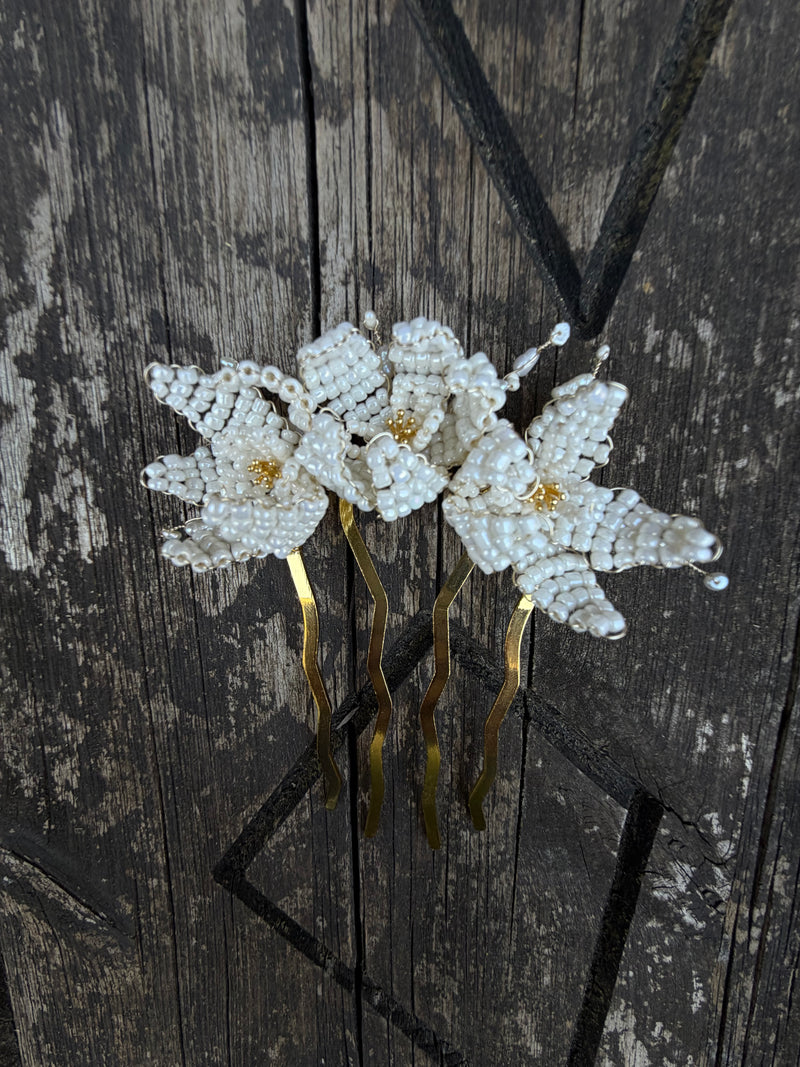 Yaz Hair Comb | Handmade Freshwater Pearl & Glass Bead Bridal Hair Comb