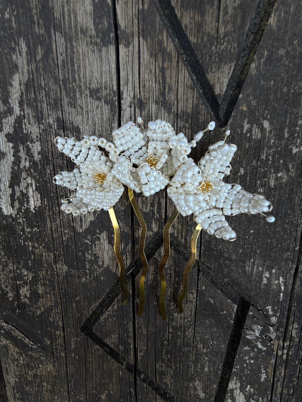 Yaz Bridal Hair Comb | Handmade Freshwater Pearl & Glass Bead Headpiece