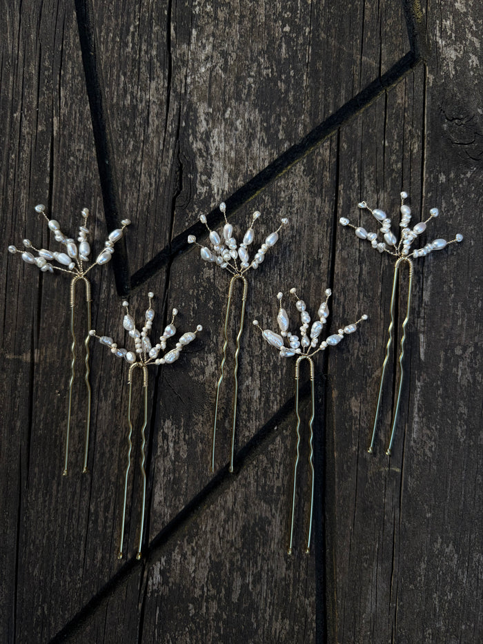 Winnie Bridal Hair Pins | Handmade Freshwater Pearl Wedding Pins, Set of 5 — style 3