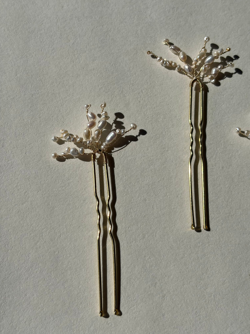 Winnie | Handcrafted 100% Freshwater Pearl Bridal Hair Pins (Set of 5)