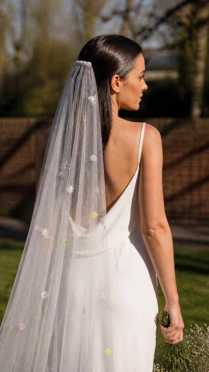 Vera Veil — style 1